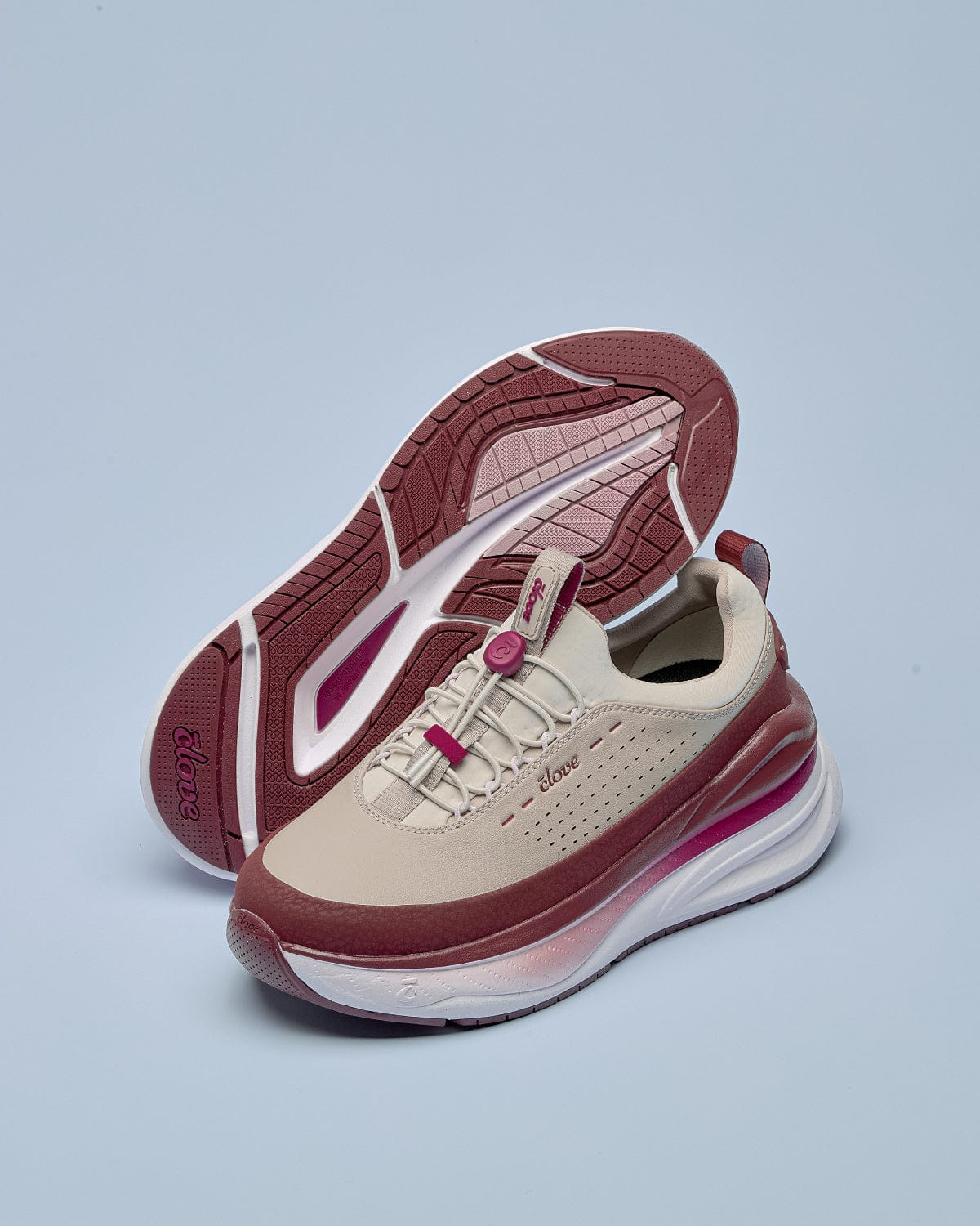 Women's Forte 2 Wide - Burgundy / Tan