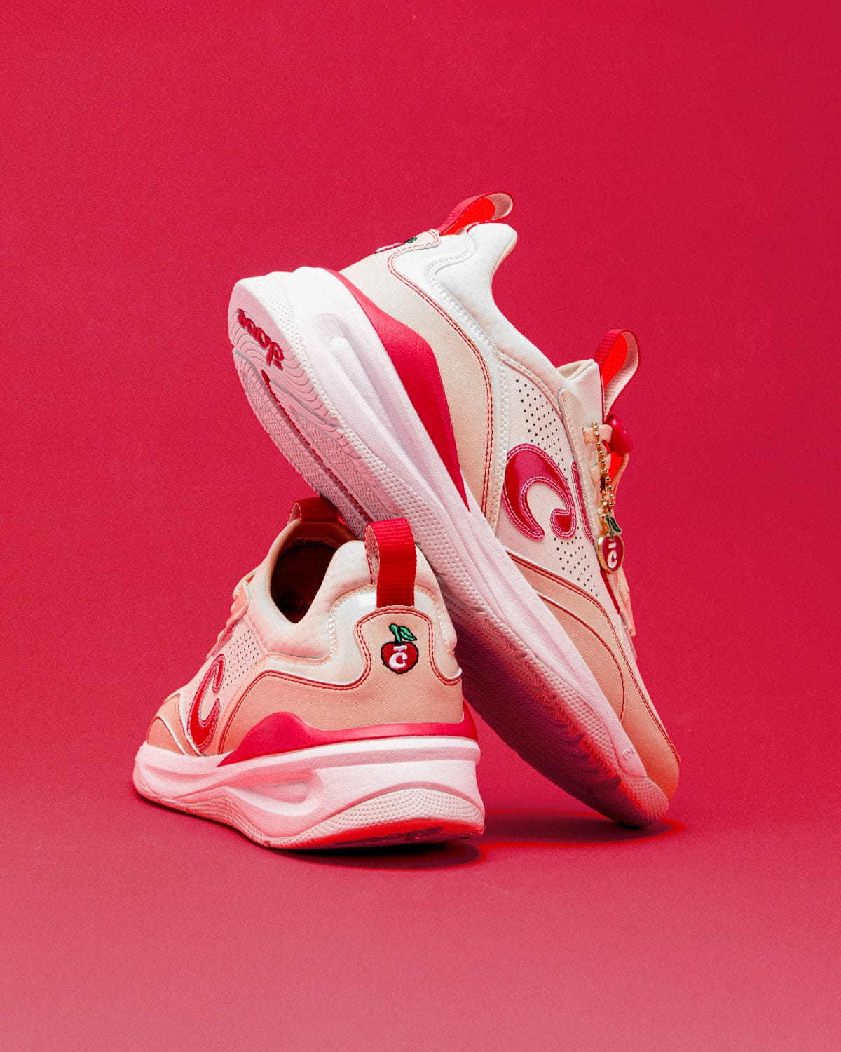 Women's Strada - White Cherry