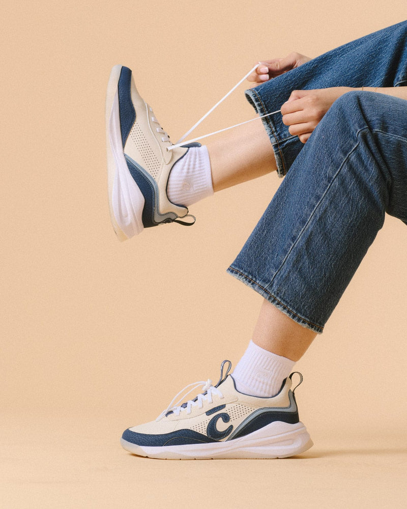 Women's Strada - Sand / Navy / White
