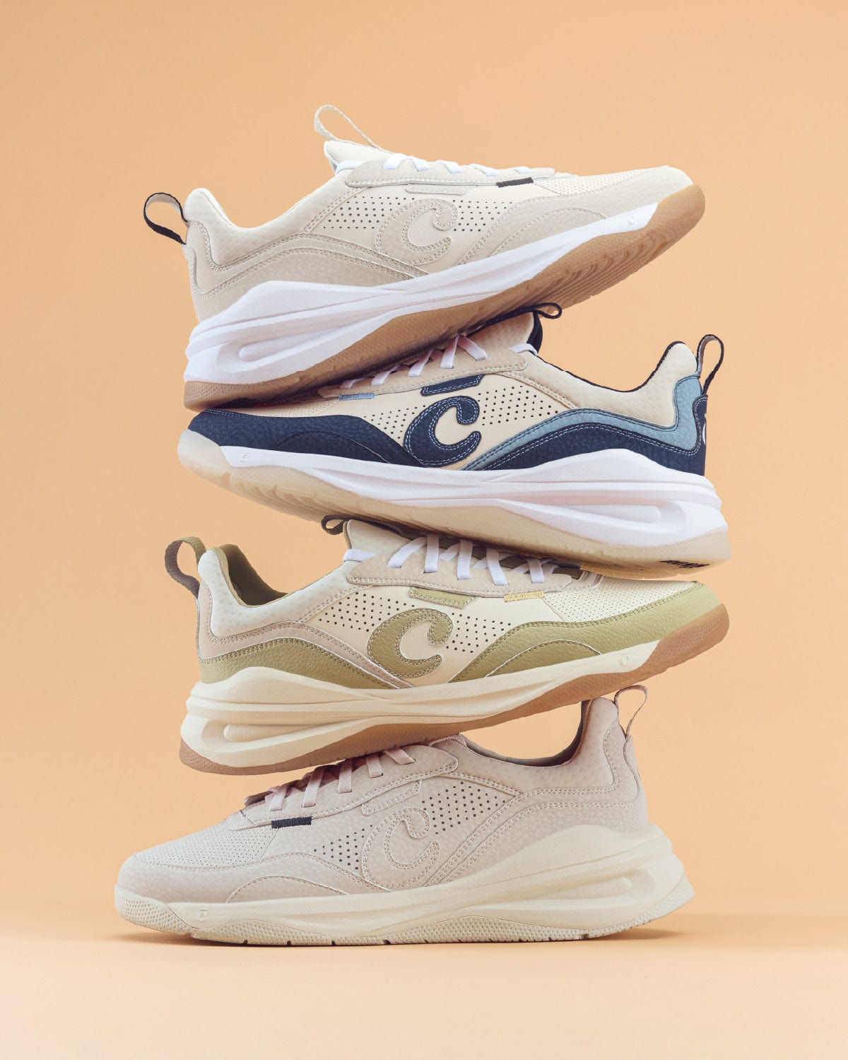 Women's Strada - Sand / Navy / White