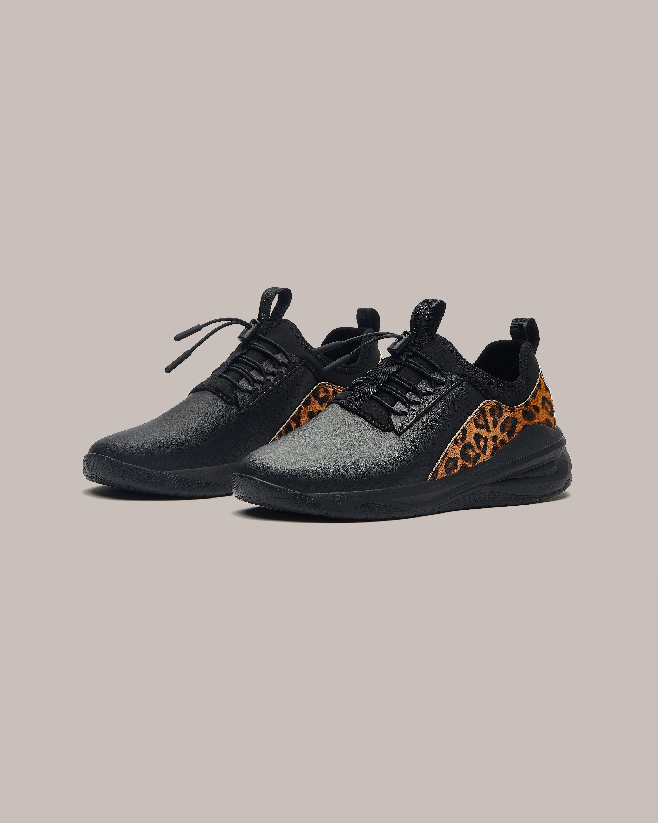 Women's Black Leopard Sneakers Clove
