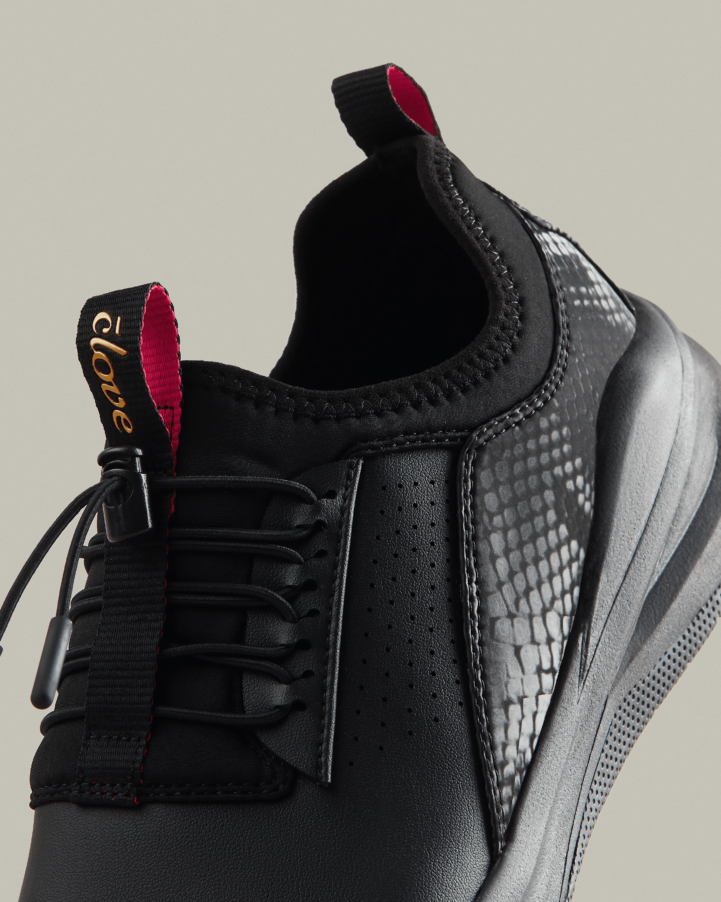 Women's Classic LX - Black Python