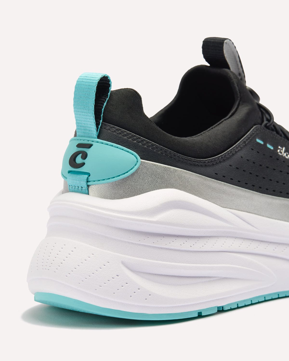 Women's Forte 2 - Black / Platinum / Aqua