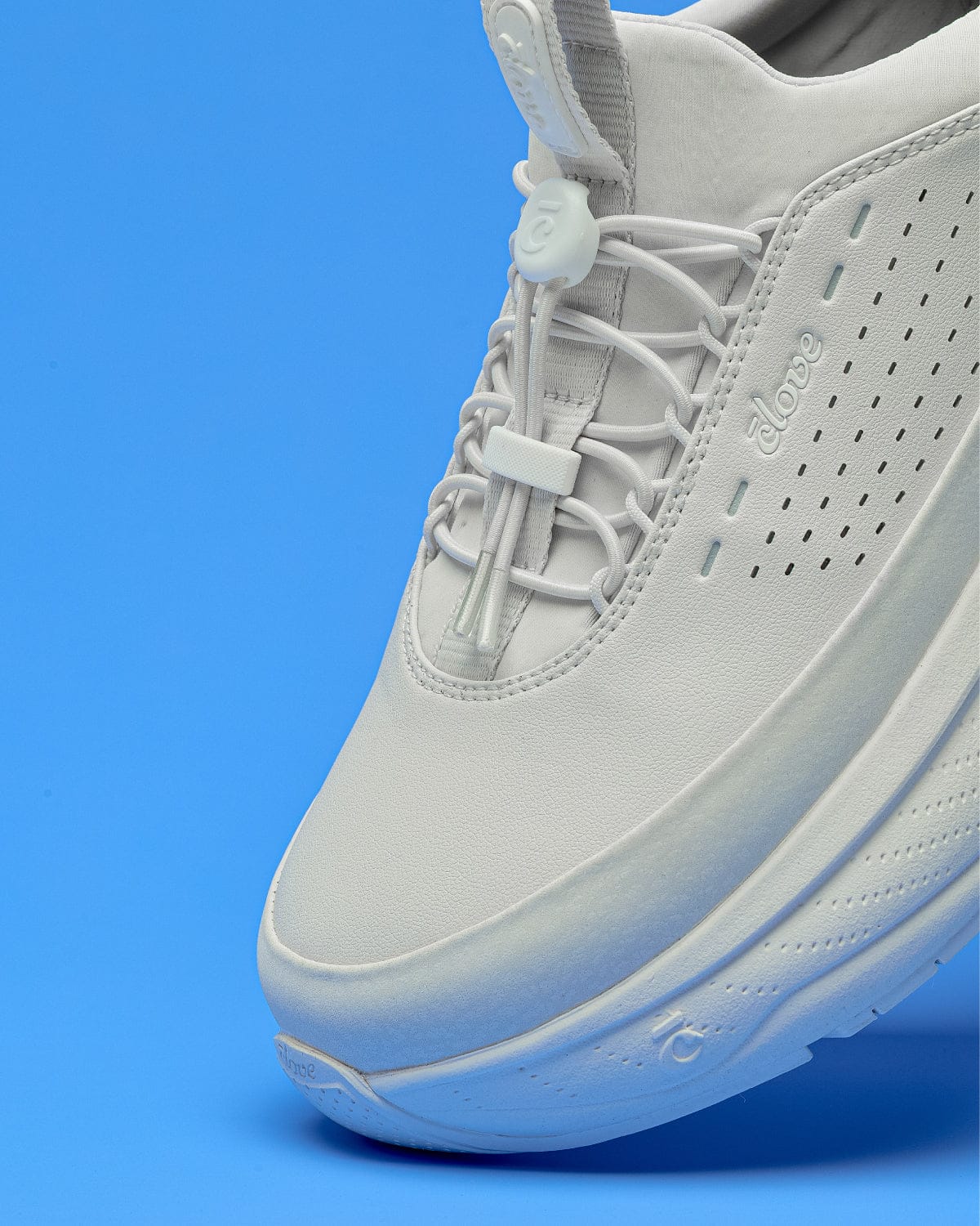 Women's Waterproof White Sneakers | Clove