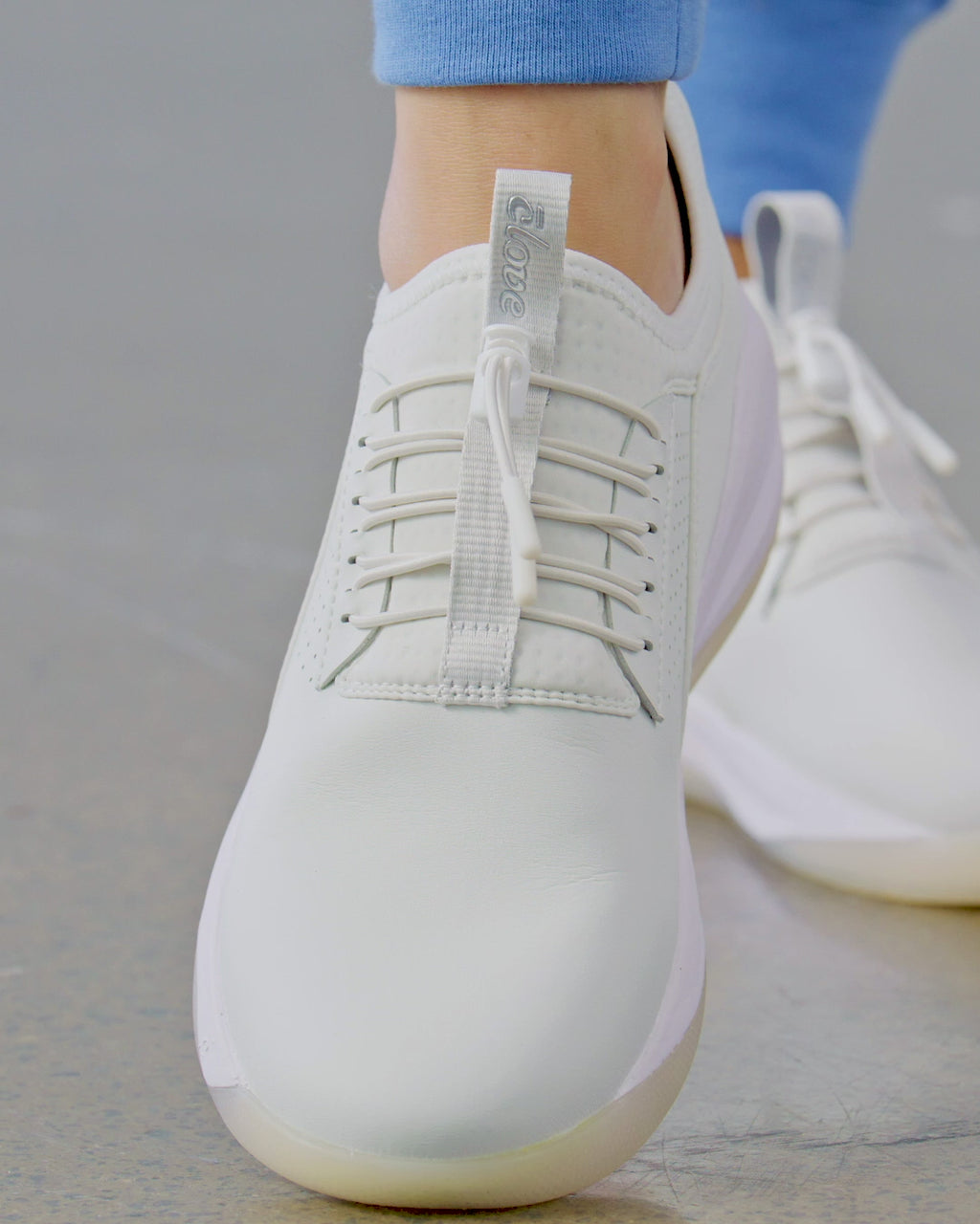 Best All White Shoes for Nurses - White Nursing Shoes
