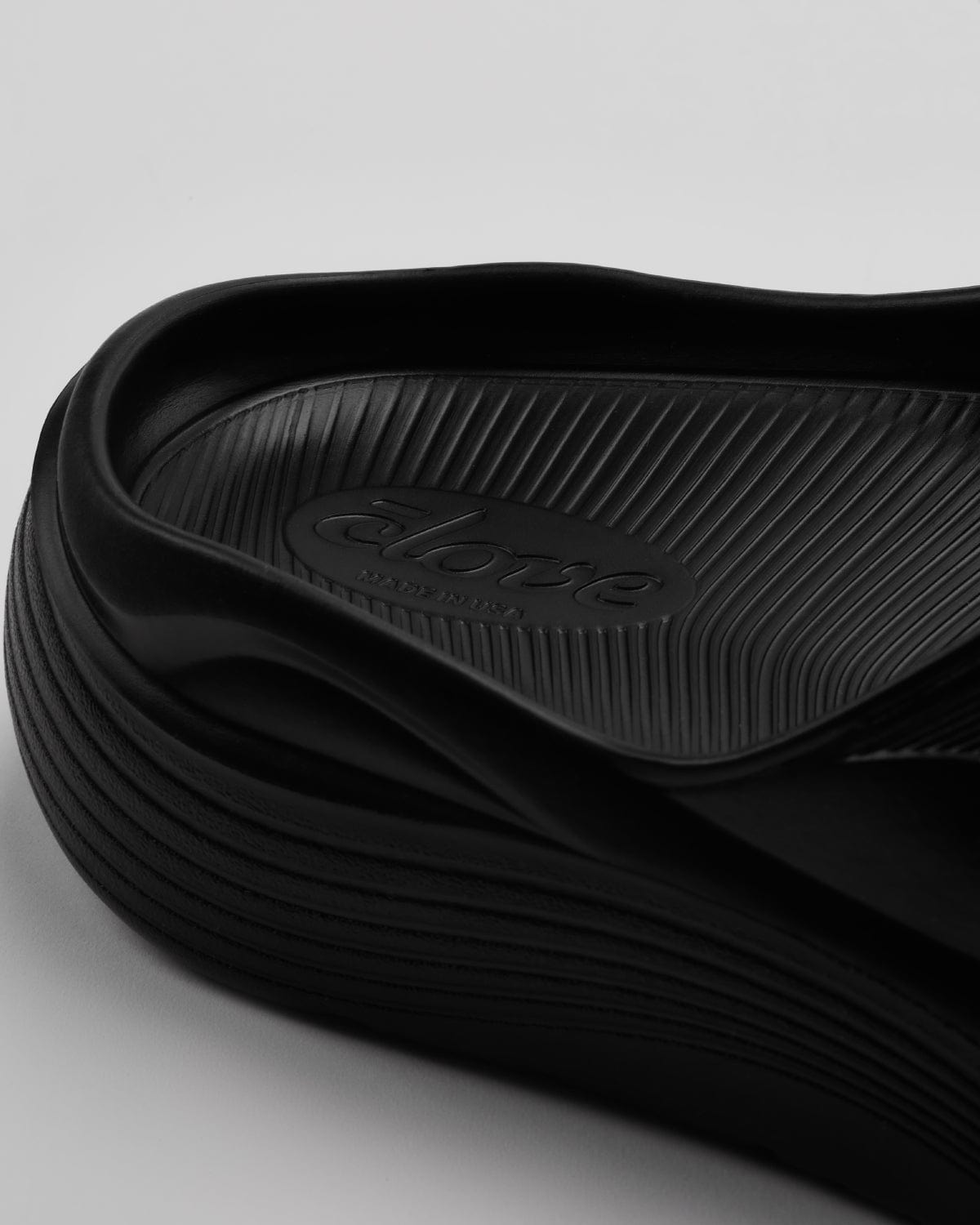 Men's Black Slides | Clove