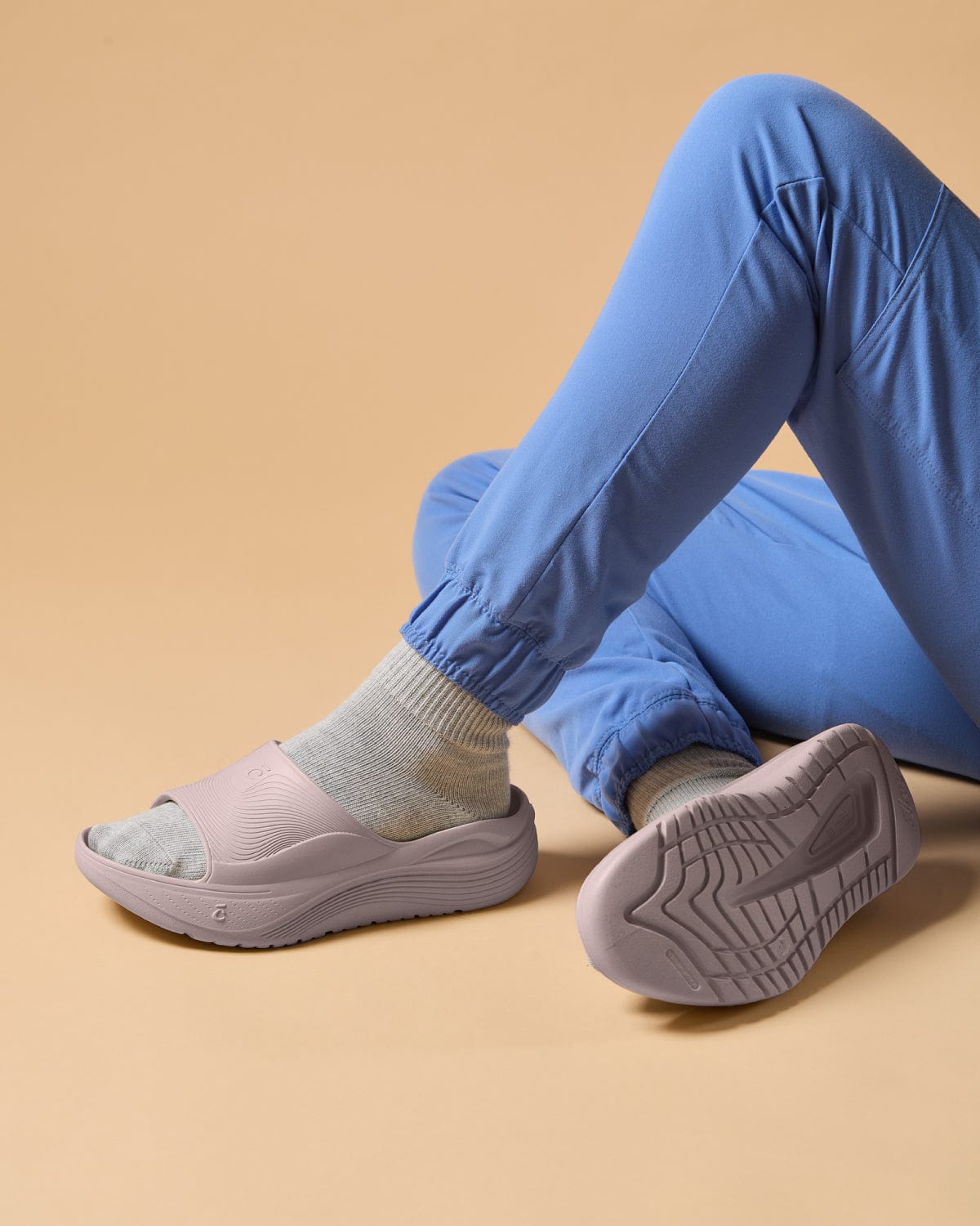 CLOVE UNISEX SuperCush Recovery Slide Stone White NWT Mens 7 / Womens 8 Men main image 3