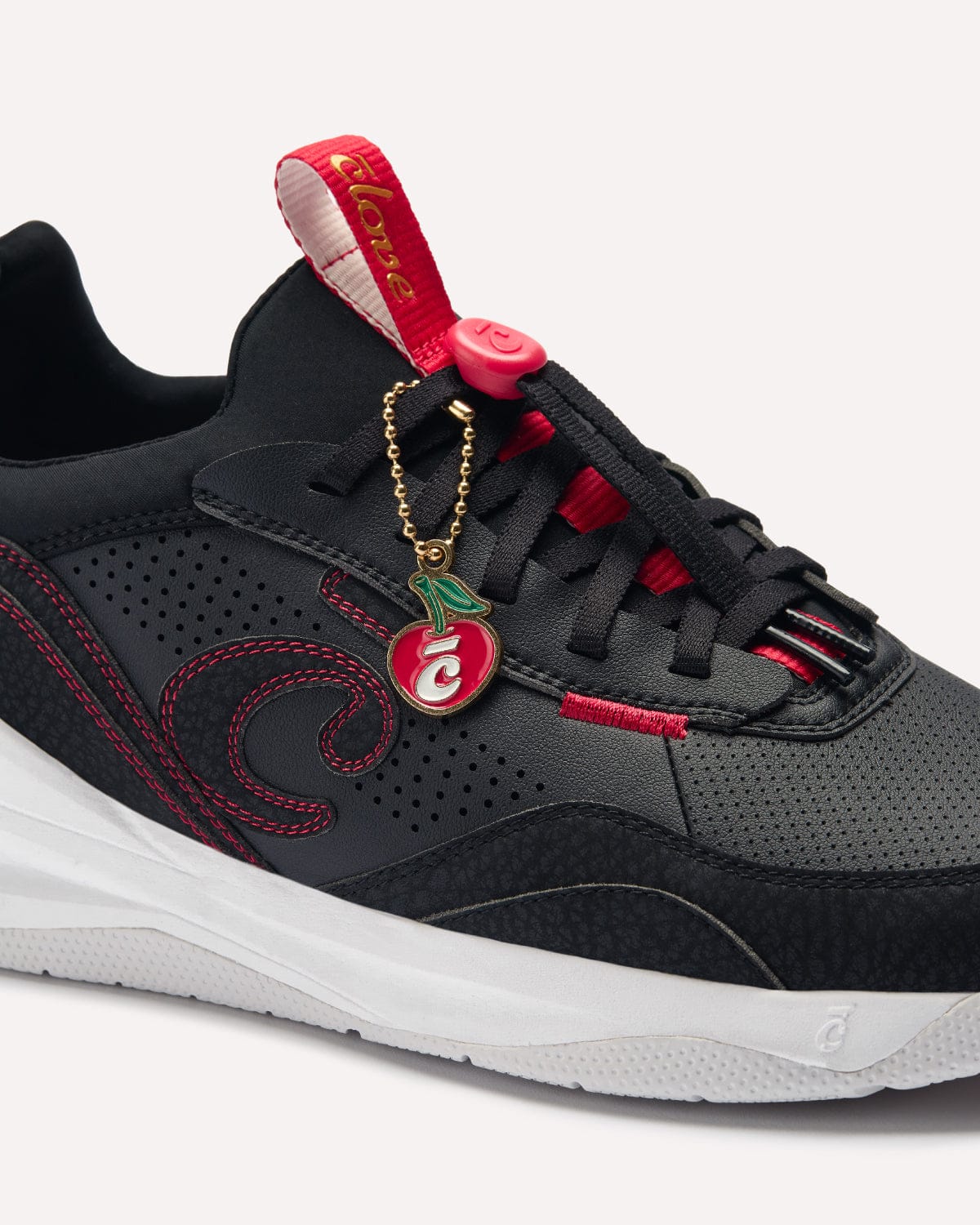Women's Strada - Black Cherry