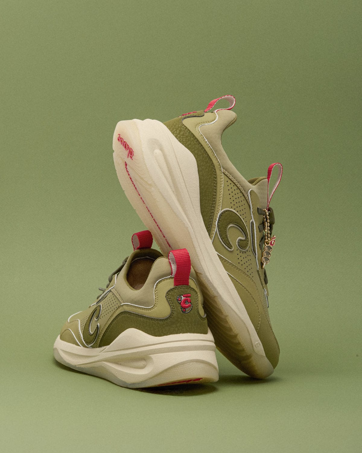 Women's Strada - Green Olive
