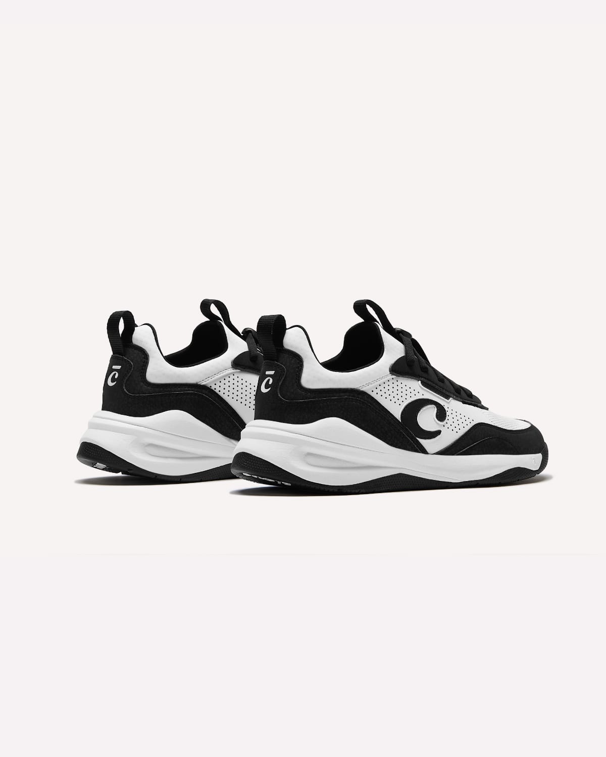 Women's Strada - White / Black
