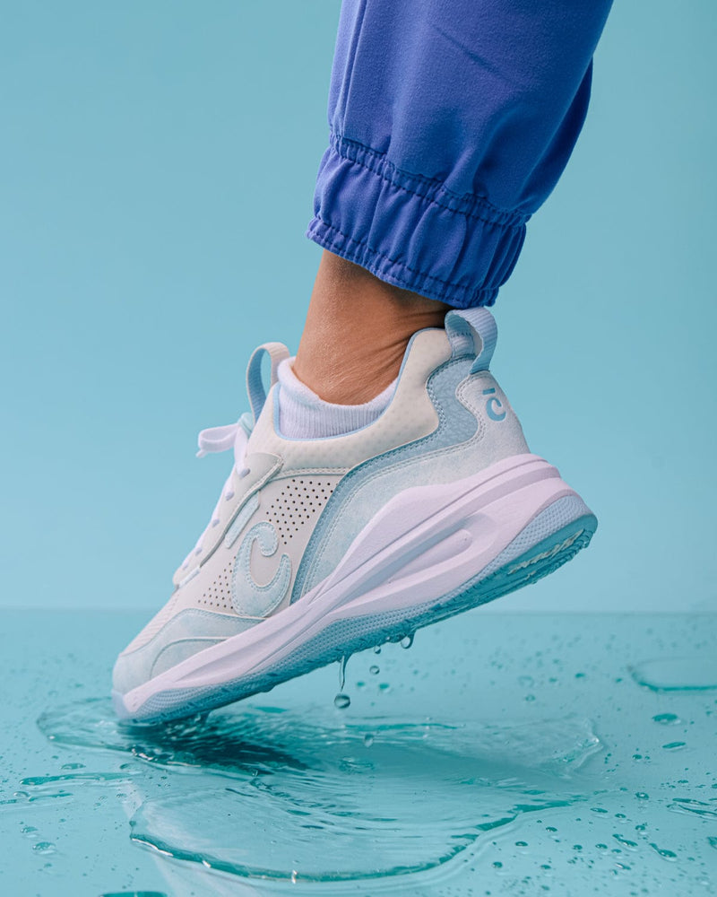 Women's Strada - White / Brushed Aqua