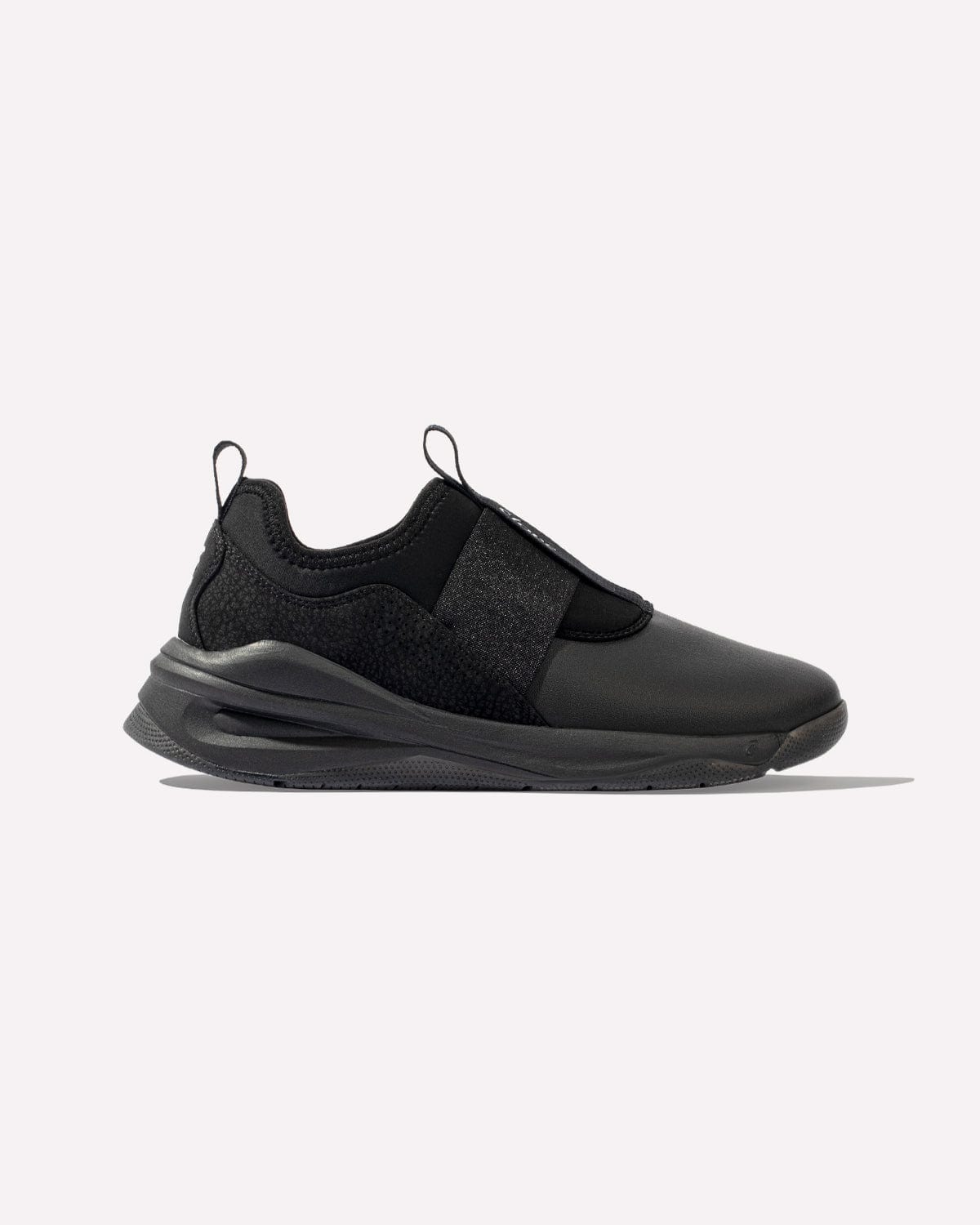 Men's Solo - All Black Option